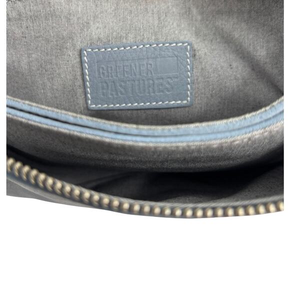 Roots Twinkie 2.0 Cloud Crossbody Bag Greener Pastures Blue Wristlet New Boho - Picture 14 of 14